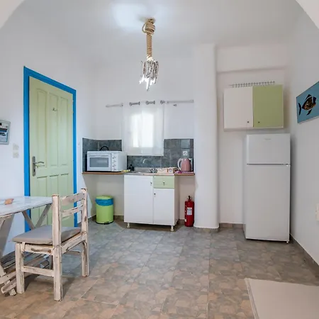 Retreats 3 Paros Holiday home