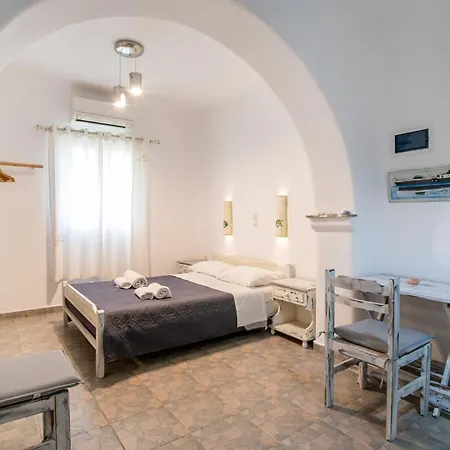 Holiday home Retreats 3 Paros Isterni (Paros)