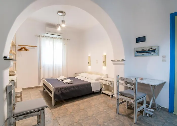 Holiday home Retreats 3 Paros *